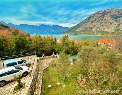 Cattaroom Apartments, privatni smeštaj u mestu Donji Stoliv, Crna Gora
