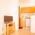 Apartmani-Vila Taida- NEVJEROVATNO SNIZENJE OD 70% U JUNU! REZERVACIJE U TOKU !!!!!,  STUDIO SA BALKONOM  I POGLEDOM NA MORE ( 2 OSOBE), privatni smeštaj u mestu Dobre Vode, Crna Gora